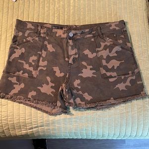 KUT camo shorts in size 18.